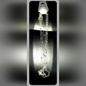 Silver necklace! ✨💎 New With Tags! #Jewelry #Necklace #Fashion #Silver #Style